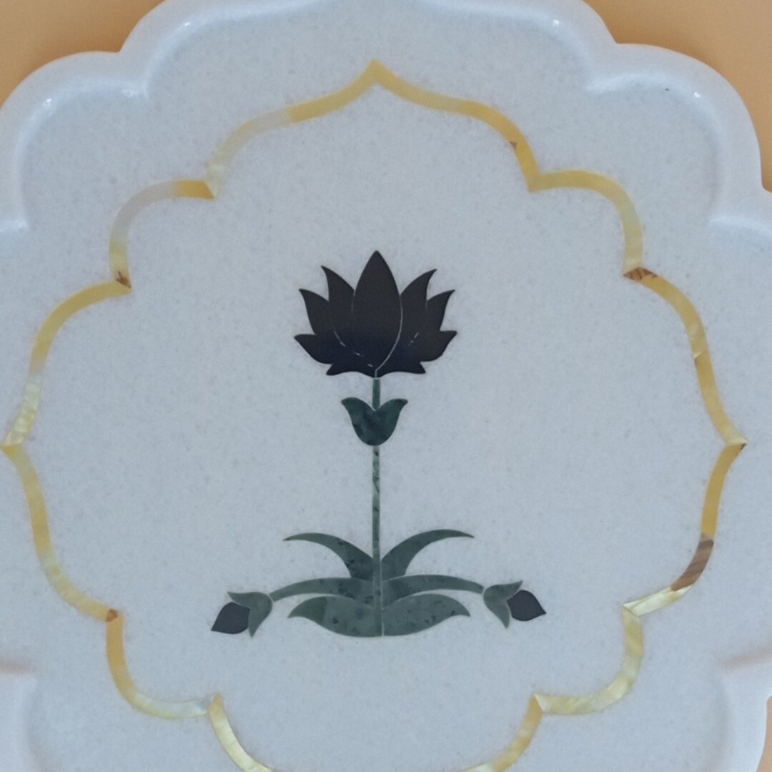 Pietra Dura Lotus – Vietnamese White Marble & Golden MOP Inlay – Black & Green